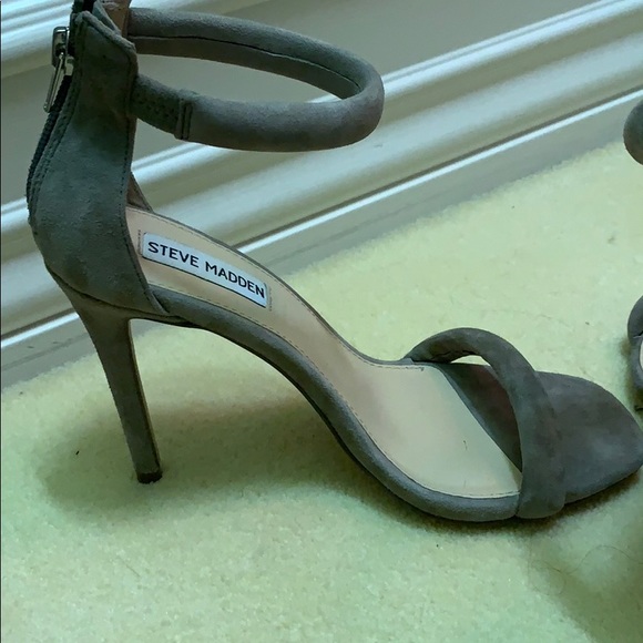 Steve Madden grey heels - Picture 4 of 4